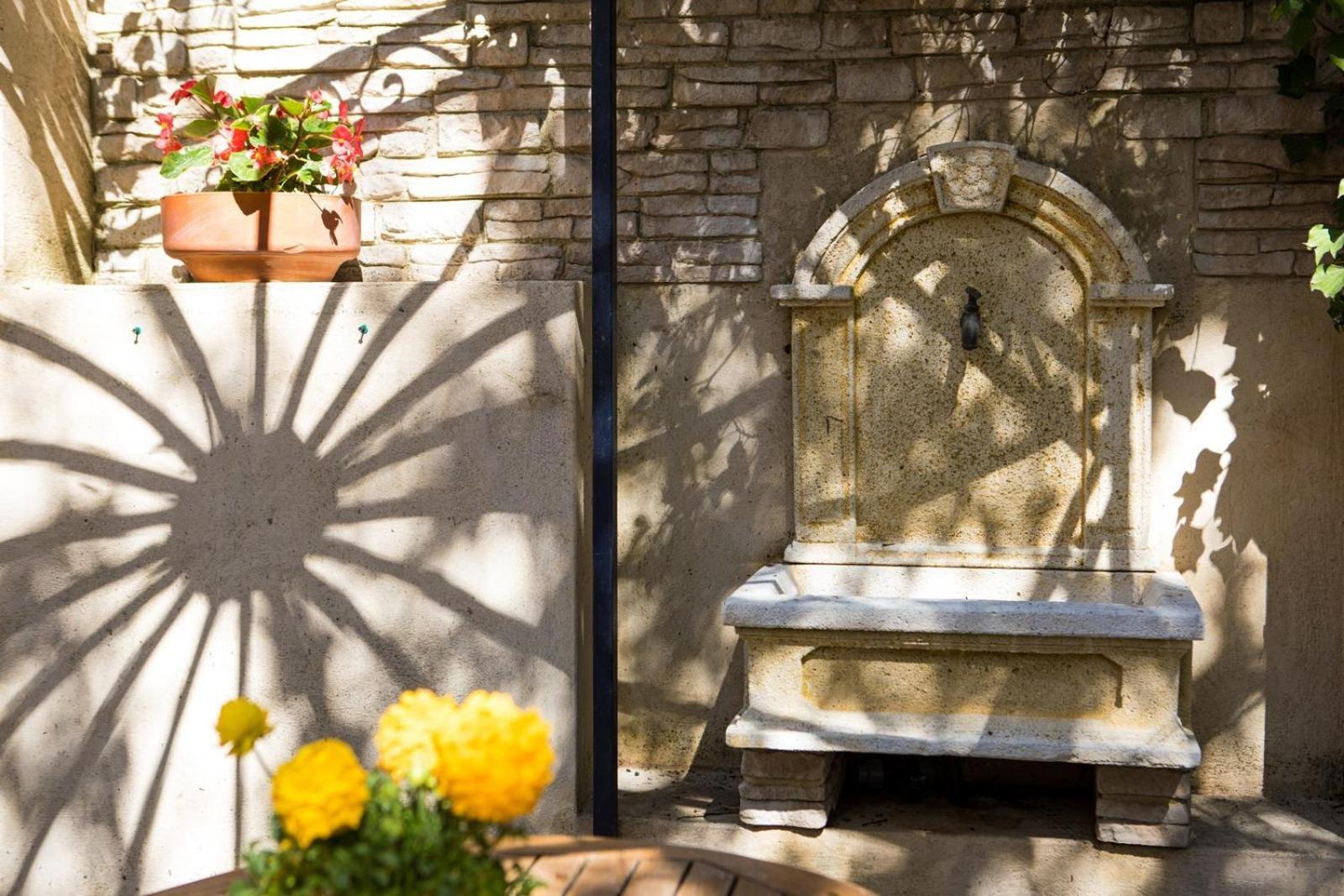 Hotel In Provence - Experience Atypique Venelles