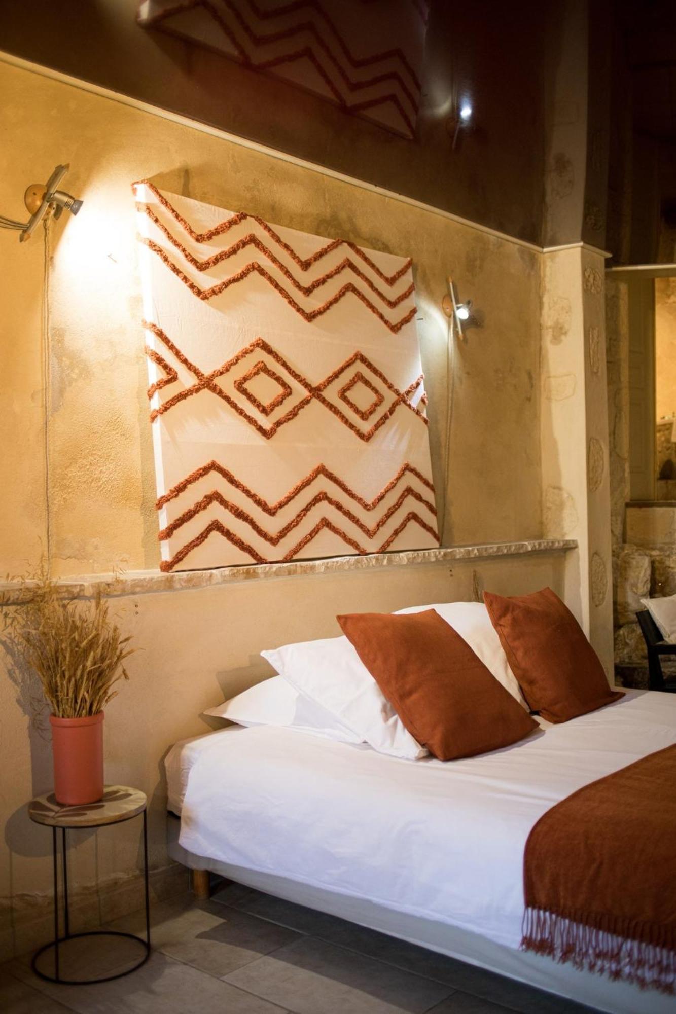 Hotel In Provence - Experience Atypique *